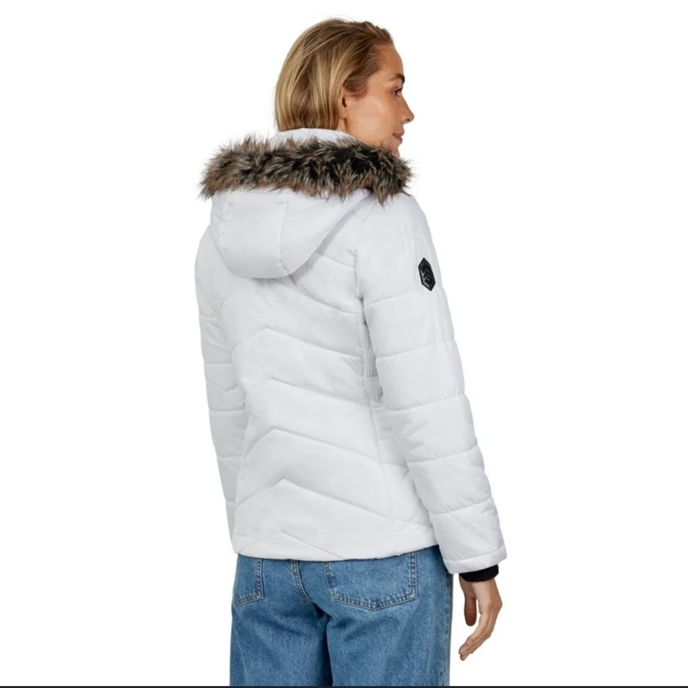 Free Country women’s white water resistant puffer jacket